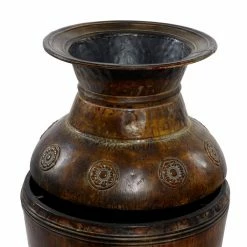 Best Sale 💯 Grayson Lane Brown Metal Vases - Set of 2 😉 -GRAYSON LANE Sales 2022 330862513 AlternateImage2 l