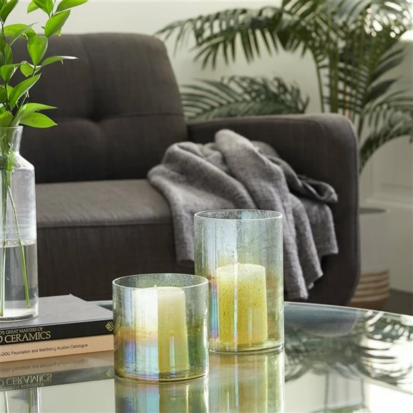 Brand new ❤️ Grayson Lane Green Glass Vases - Set of 2 👍 2 Brand new ❤️ Grayson Lane Green Glass Vases - Set of 2 👍 - Image 2